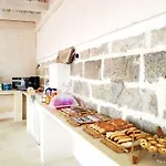 Masseria Presuti Farm stay *