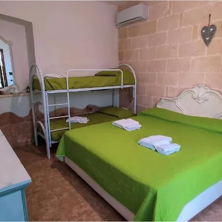 Alloggio per agriturismo Masseria Presuti Punta Prosciutto